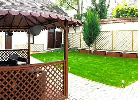 Garden House 2* Budapest