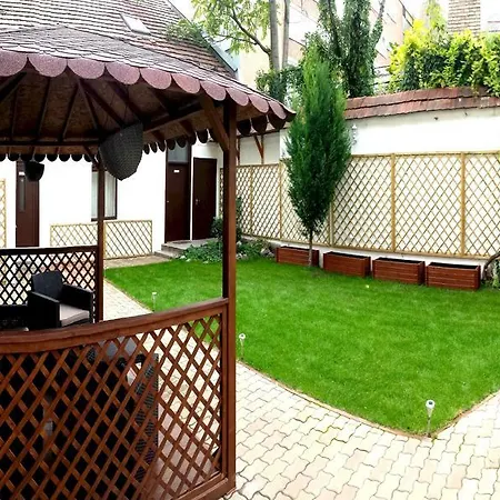 Gæstehus Garden House 2*