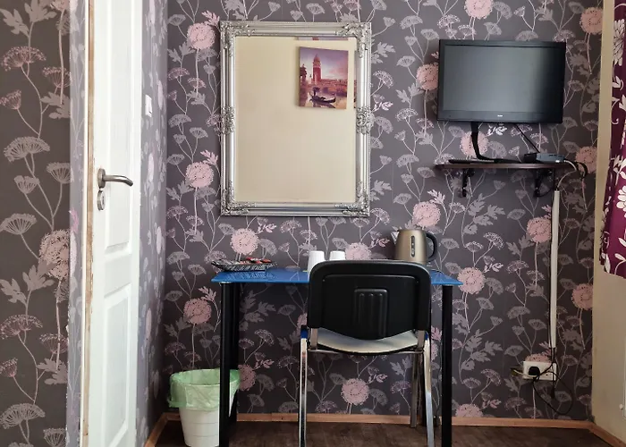 Гостевой дом Garden House 2*