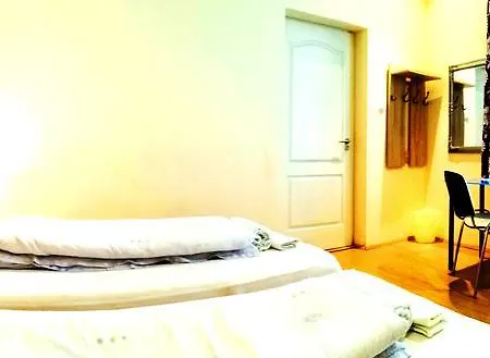 Garden House Guest house 2*